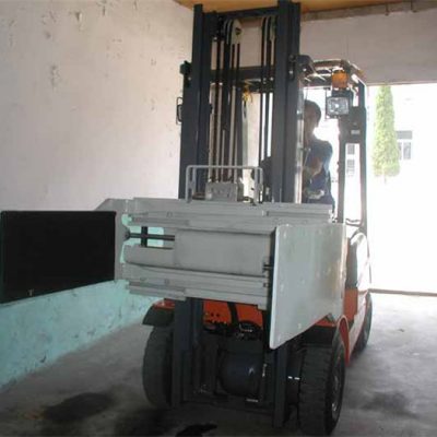 Forklift ko'p maqsadli qisqich
